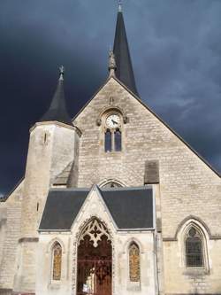 photo Un jour, une église - Saint-Julien Les Villas