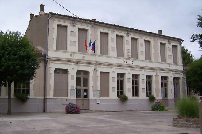 La mairie d'Aigues-Vives - Aigues-Vives (11800) - Aude
