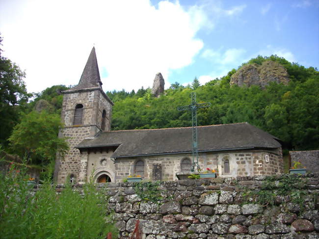 L'église Saint-Pardoux de Laroquevieille - Laroquevieille (15250) - Cantal