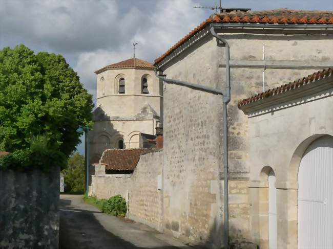 L'église Saint-Saturnin - Saint-Saturnin (16290) - Charente