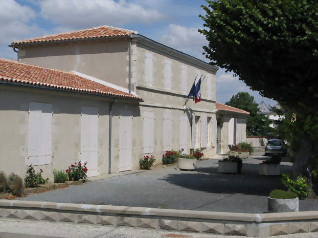Mairie de Marsais - Marsais (17700) - Charente-Maritime