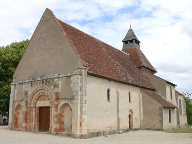 Église Saint-Julien - Osmery (18130) - Cher