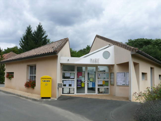 La mairie de Mazeyrolles, au lieu-dit le Got - Mazeyrolles (24550) - Dordogne