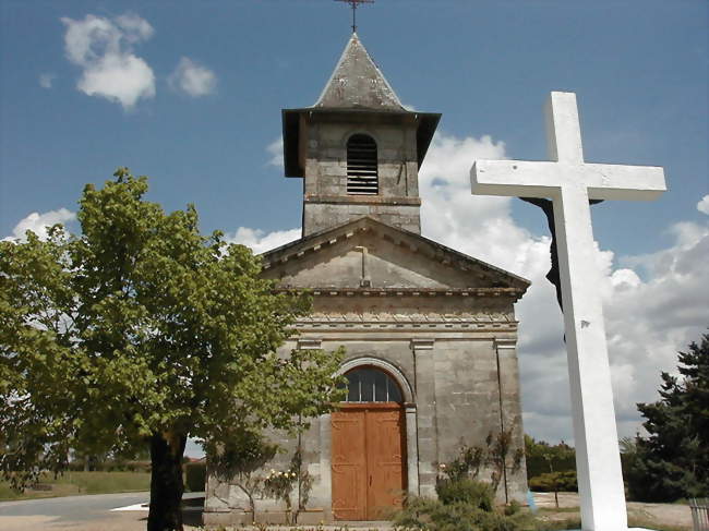 L'église de Saint-Rémy - Saint-Rémy (24700) - Dordogne