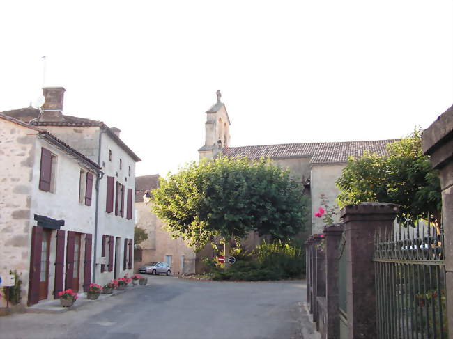 Le village de Saint-Vivien - Saint-Vivien (24230) - Dordogne