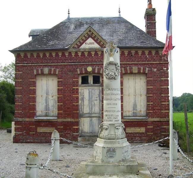 Ancienne mairie et monument aux morts - Hecmanville (27800) - Eure