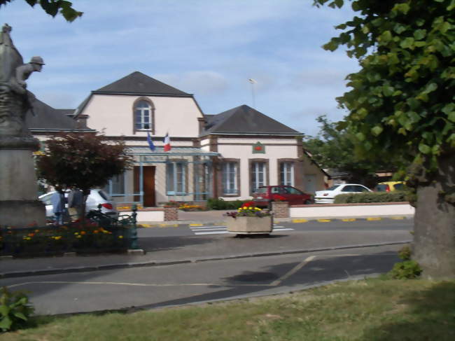 La mairie - Jouy (28300) - Eure-et-Loir
