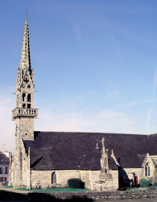 L'église paroissiale - Saint-Hernin (29270) - Finistère