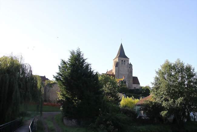 Église Saint-Étienne - Ainay-le-Château (03360) - Allier