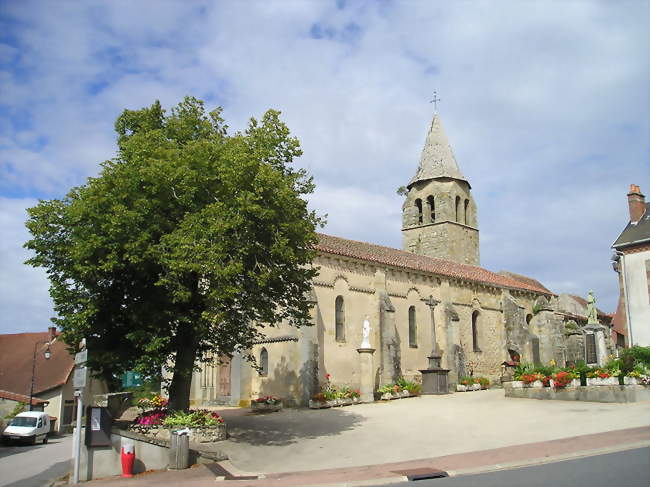 L'église Saint-Denis de Deux-Chaises - Deux-Chaises (03240) - Allier
