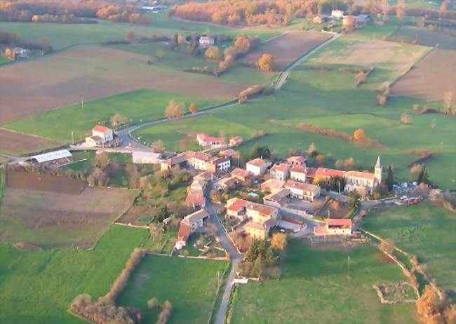 La commune de Cazeneuve-Montaut (31420)