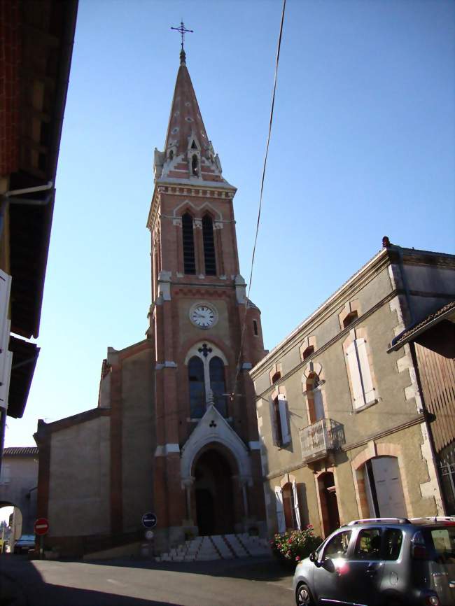 Église côté façade - Monferran-Savès (32490) - Gers