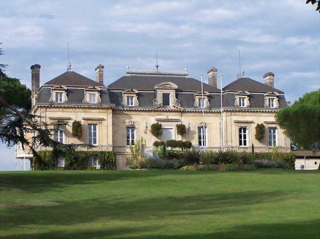 La mairie - Artigues-près-Bordeaux (33370) - Gironde