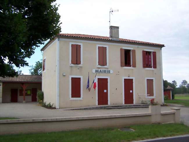 La mairie (juil 2012) - Marions (33690) - Gironde