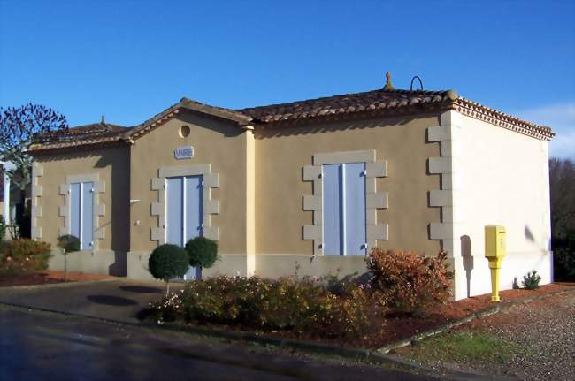 La mairie (janv 2012) - Masseilles (33690) - Gironde