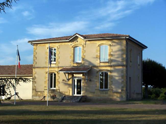 La mairie (sept 2012) - Virelade (33720) - Gironde