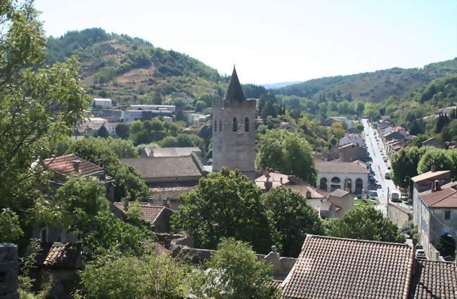 Vue générale sur la ville et la cathédrale - Saint-Pons-de-Thomières (34220) - Hérault