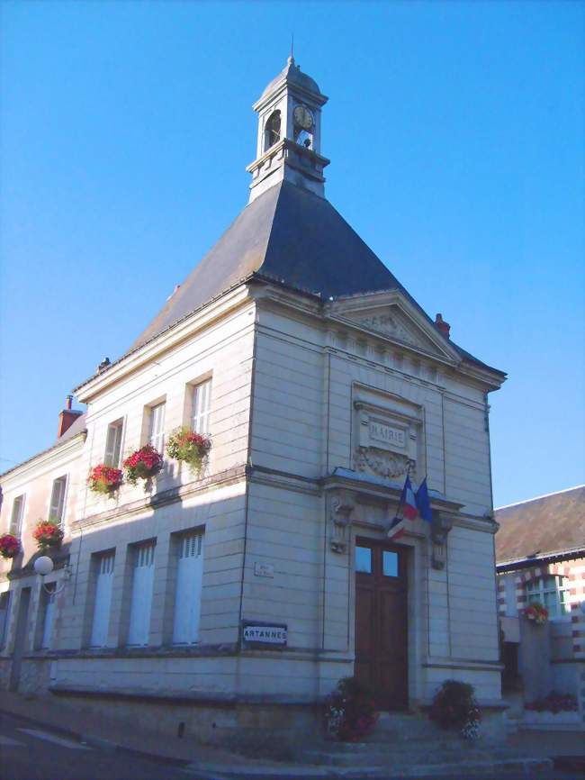 La mairie - Artannes-sur-Indre (37260) - Indre-et-Loire