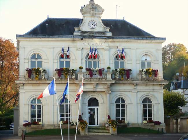 Hôtel de ville - Montbazon (37250) - Indre-et-Loire