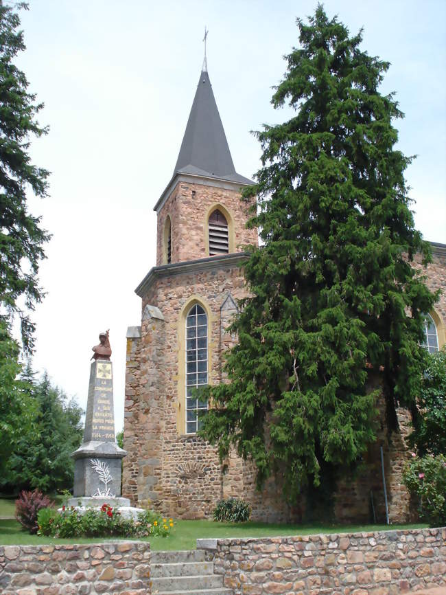 Église et monument aux morts - Dancé (42260) - Loire