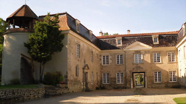 Le Château de Goutelas - Marcoux (42130) - Loire