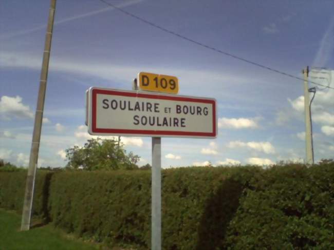 Panneau d'entrée de la commune en provenance de Feneu - Soulaire-et-Bourg (49460) - Maine-et-Loire