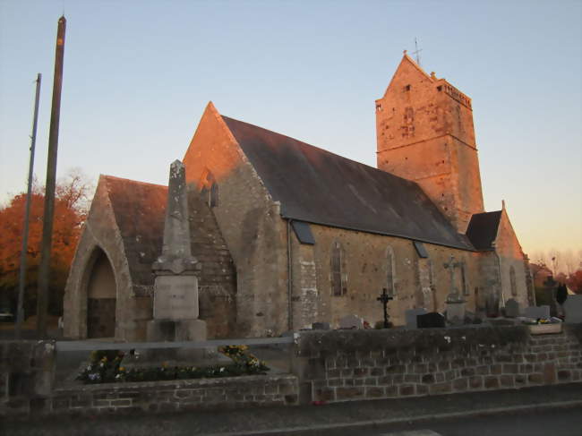 Église Saint-Pierre - Le Val-Saint-Père (50300) - Manche