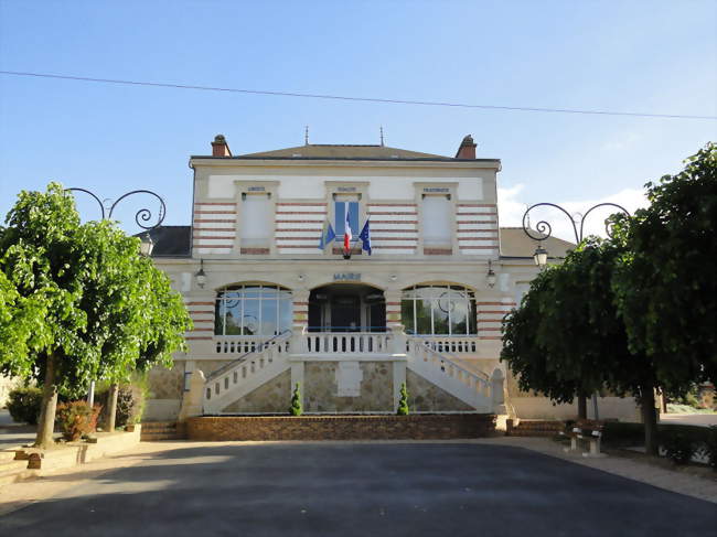 La mairie de Oiry - Oiry (51530) - Marne