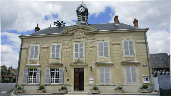 L'Hôtel de ville - Pouillon (51220) - Marne