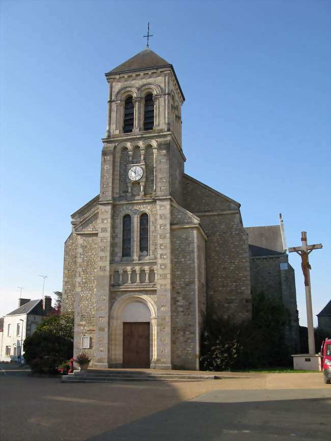 L'église Saint-Ouen - Le Ribay (53640) - Mayenne