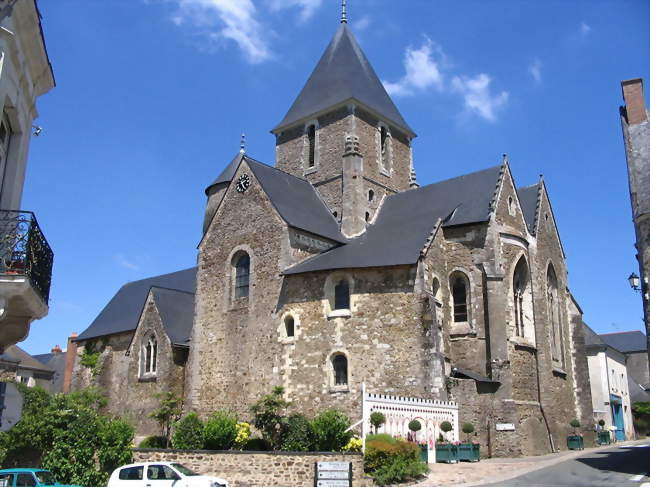 L'église Saint-Denis - Saint-Denis-d'Anjou (53290) - Mayenne