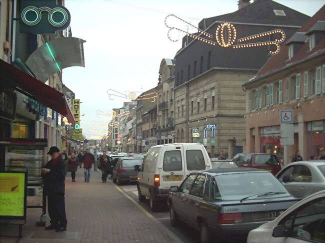 Le centre-ville en 2004 avant rénovations - Forbach (57600) - Moselle