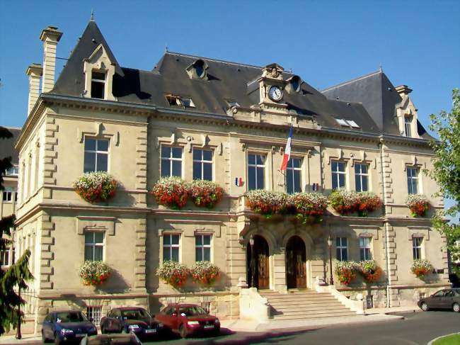 L'hôtel de ville de Creil - Creil (60100) - Oise