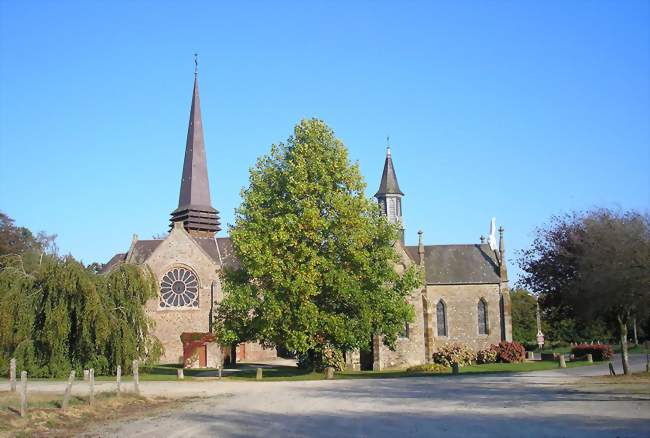 Les deux chapelles Notre-Dame-de-l'Oratoire - Passais (61350) - Orne