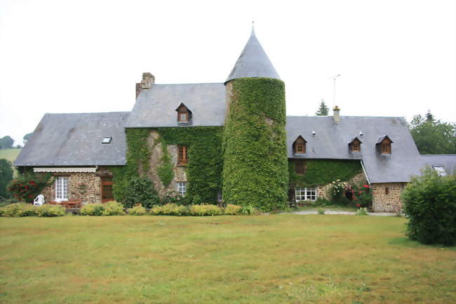 Le manoir de la Nocherie - Saint-Bômer-les-Forges (61700) - Orne