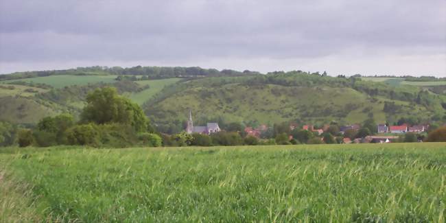 Le village et ses coteaux - Wavrans-sur-l'Aa (62380) - Pas-de-Calais