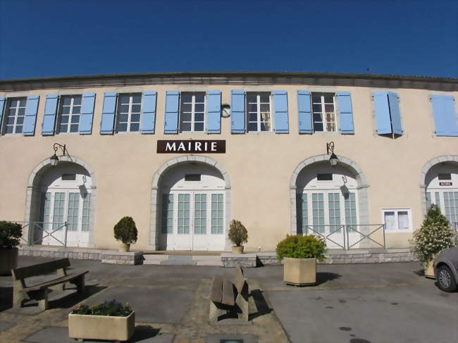 La mairie de Labastide-Villefranche - Labastide-Villefranche (64270) - Pyrénées-Atlantiques
