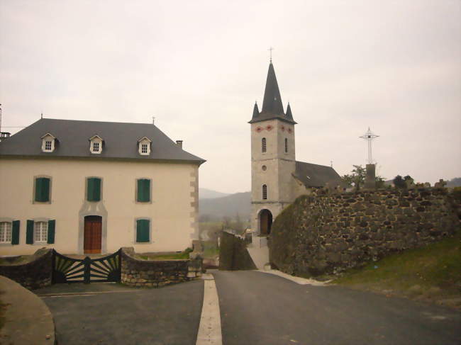 Le bourg - Lichans-Sunhar (64470) - Pyrénées-Atlantiques