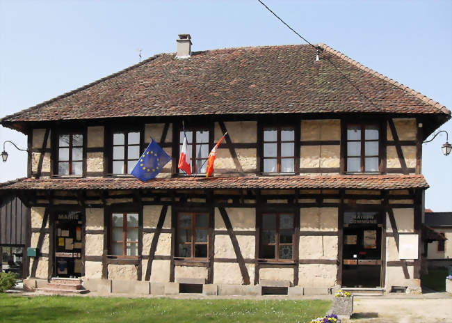 La Maison Péronne, la mairie et Maison commune - Montreux-Jeune (68210) - Haut-Rhin