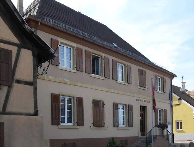 La mairie - Niederentzen (68127) - Haut-Rhin
