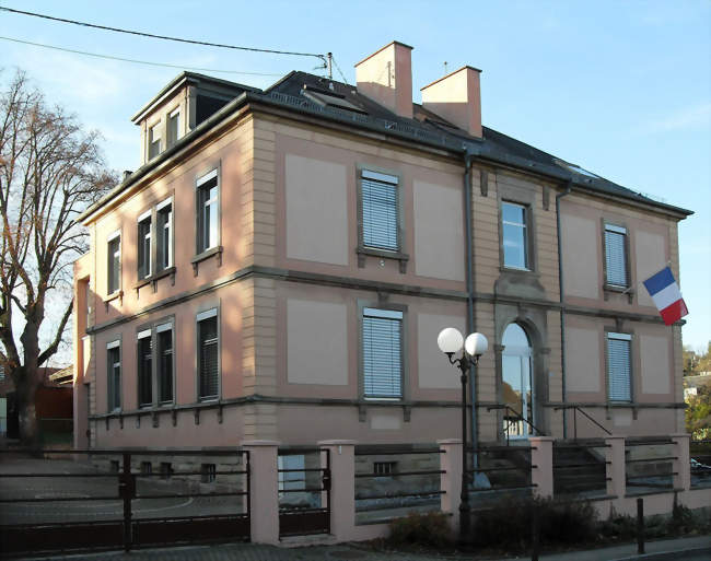 La mairie-école - Zimmersheim (68440) - Haut-Rhin