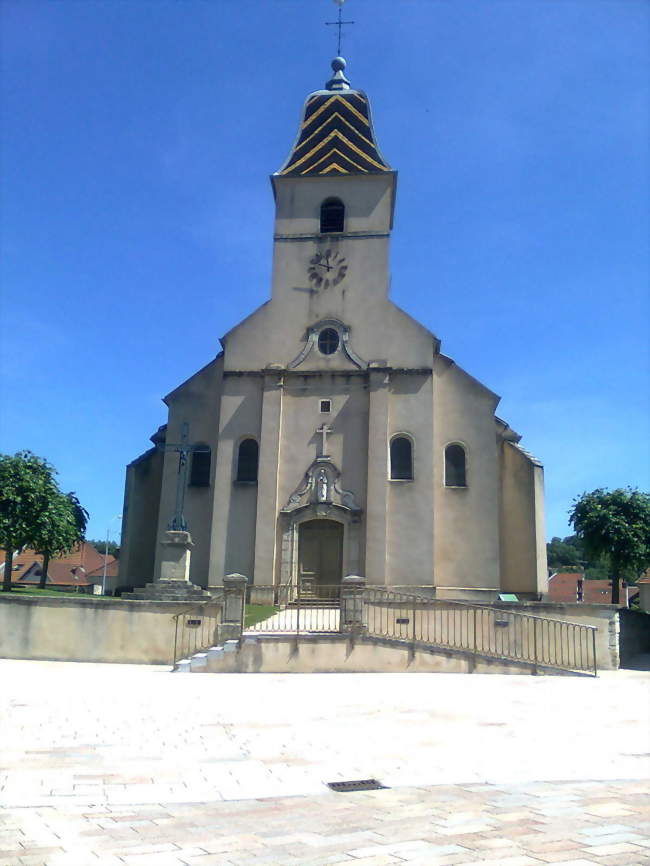 Vue de l'église d'Arc-lès-Gray - Arc-lès-Gray (70100) - Haute-Saône