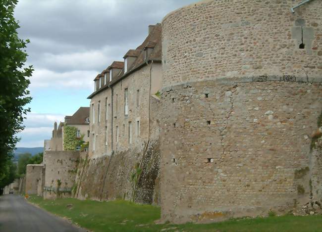 Remparts gallo-romain d'Autun - Autun (71400) - Saône-et-Loire