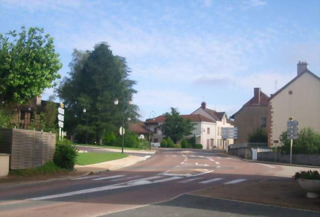 Rue du bourg - Montpont-en-Bresse (71470) - Saône-et-Loire