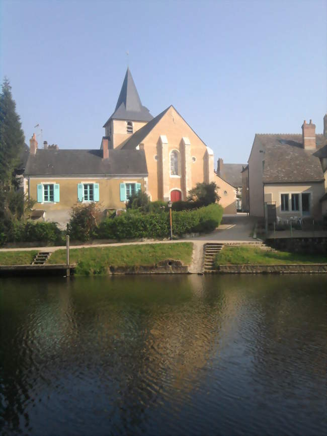 L'église Saint-Sylvestre - Malicorne-sur-Sarthe (72270) - Sarthe