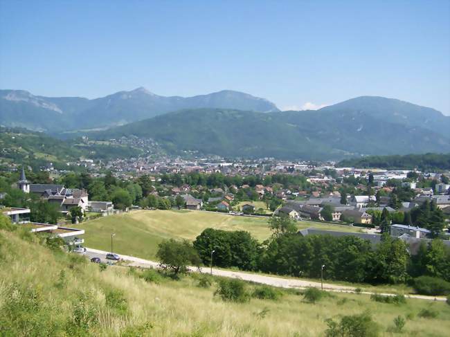 Vue d'ensemble sur Bassens, vue vers le sud-est - Bassens (73000) - Savoie