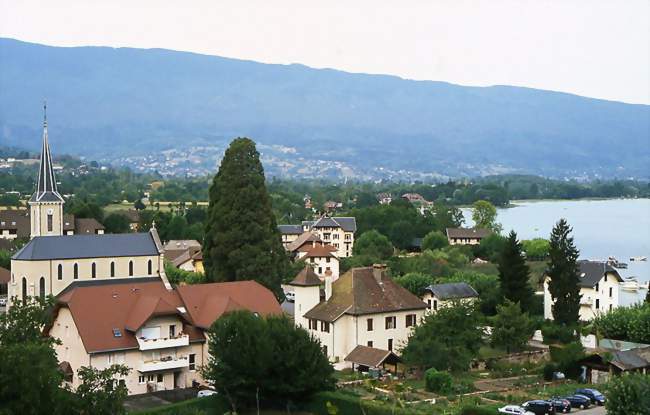 Vue de Duingt depuis les pentes du Taillefer - Duingt (74410) - Haute-Savoie
