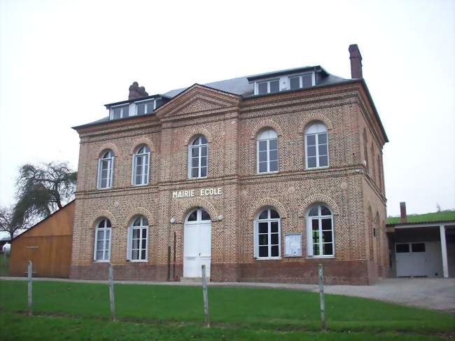 Mairie-école du Héron - Le Héron (76780) - Seine-Maritime