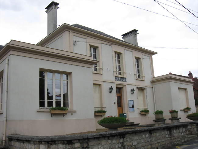 La Mairie-école - Buthiers (77760) - Seine-et-Marne