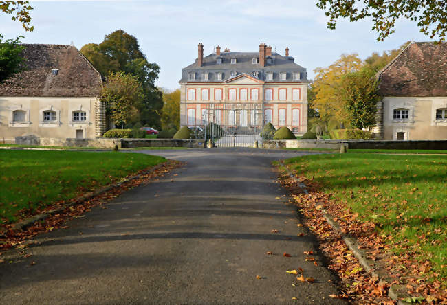 Le château de Noyen-sur-Seine - Noyen-sur-Seine (77114) - Seine-et-Marne